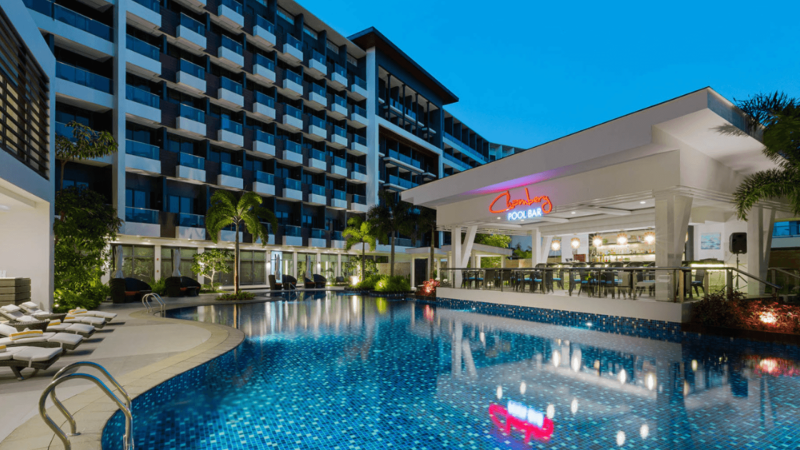 Boracay_Newcoast_D10_Chambery Pool Bar_1 (1)